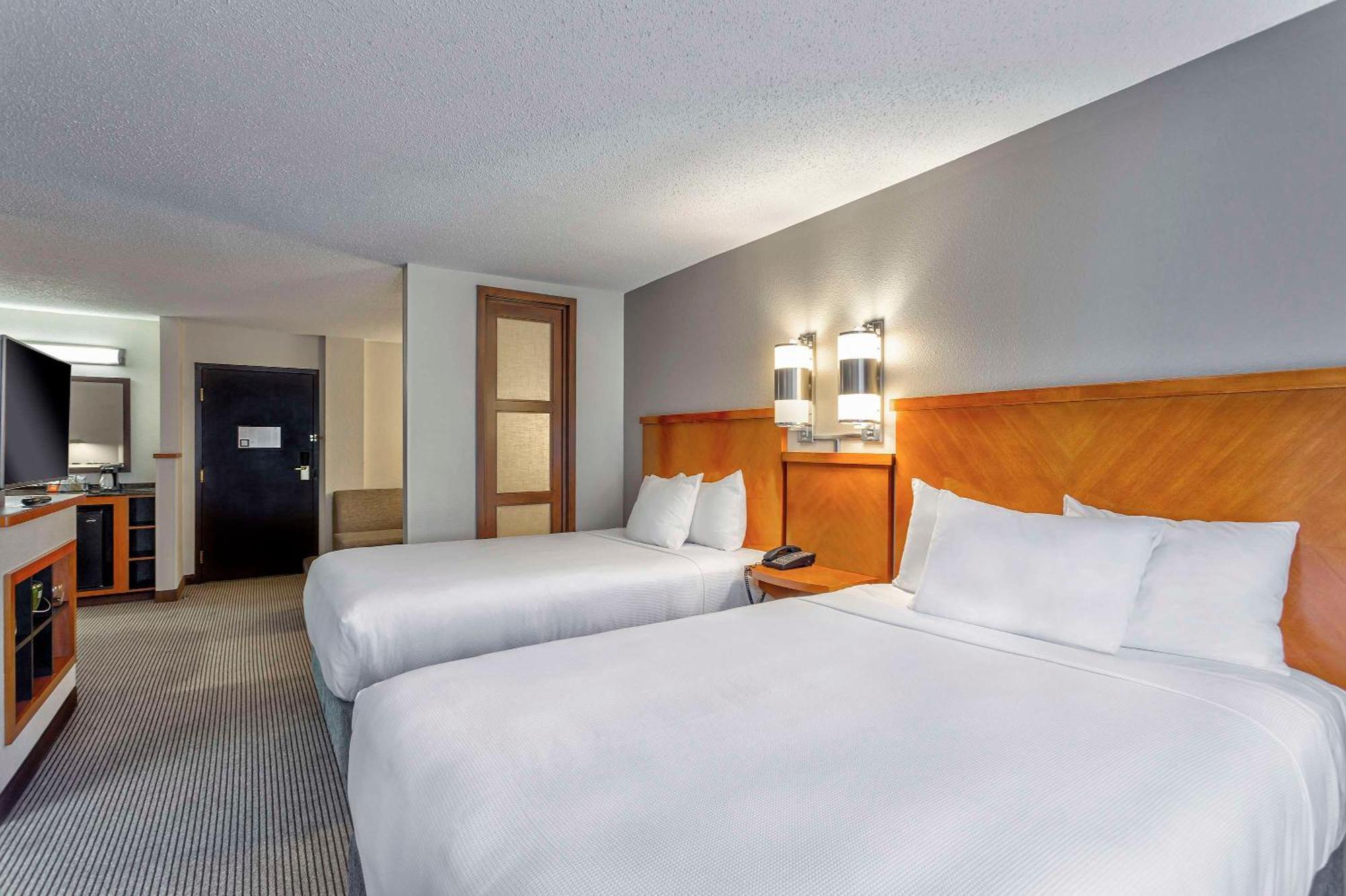 Hyatt Place Kansas City/Overland Park/Convention Center Exterior foto