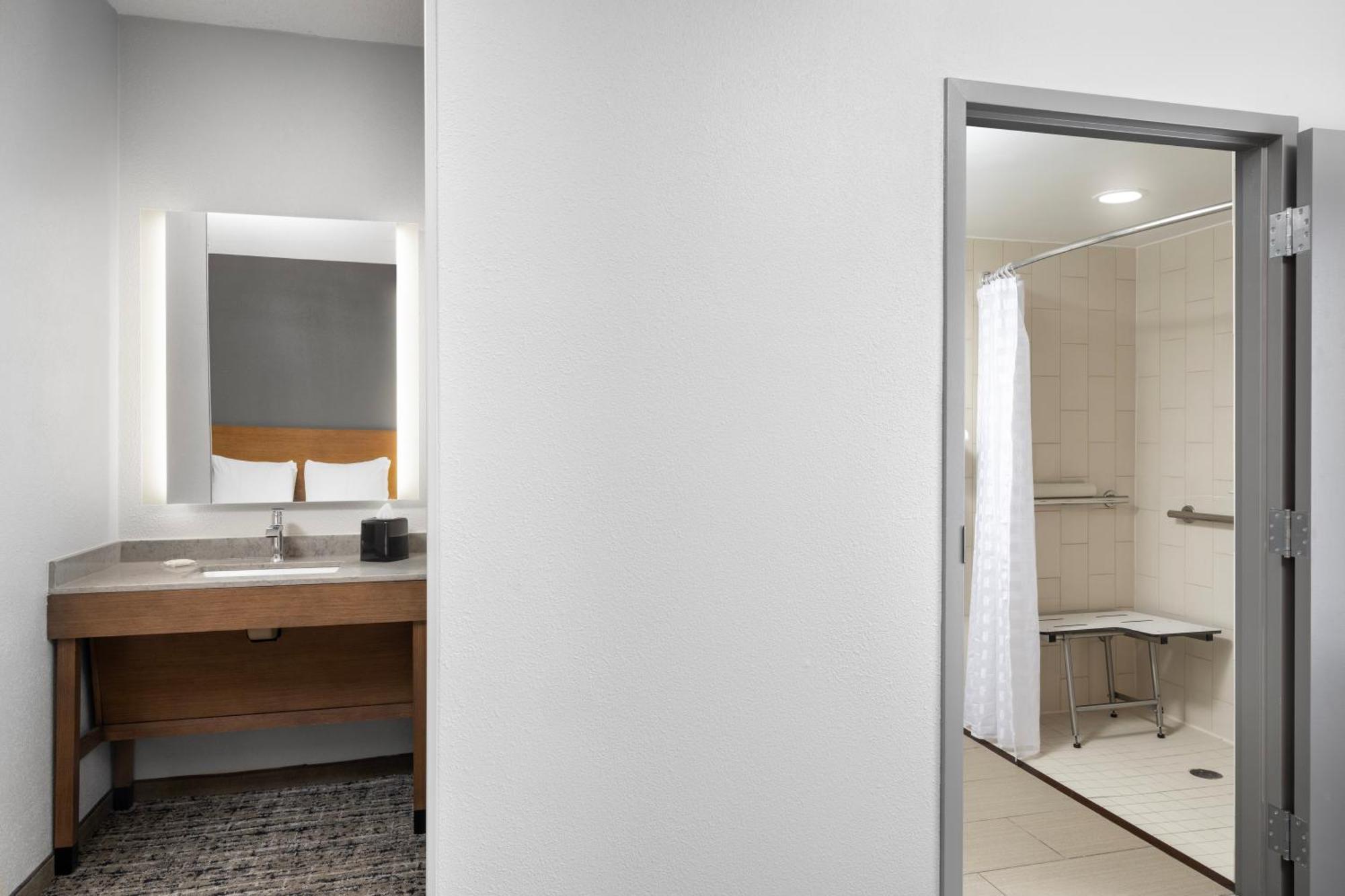 Hyatt Place Kansas City/Overland Park/Convention Center Exterior foto